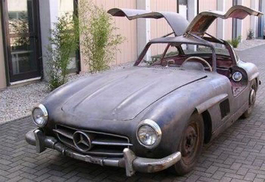 abandoned-supercars-Classic-Mercedes-SL-20