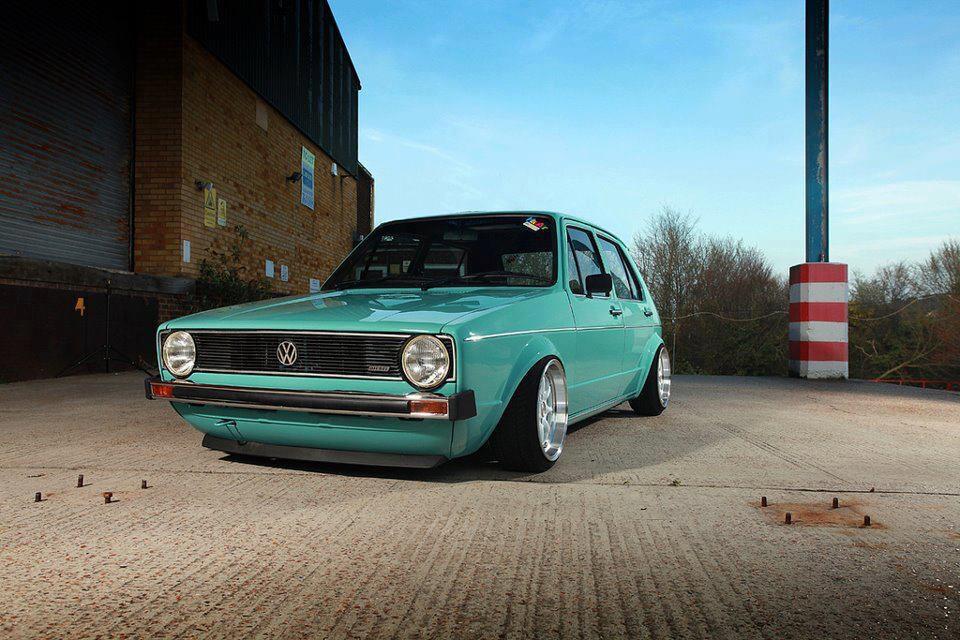 car-porn-vw-golf-mk1-43