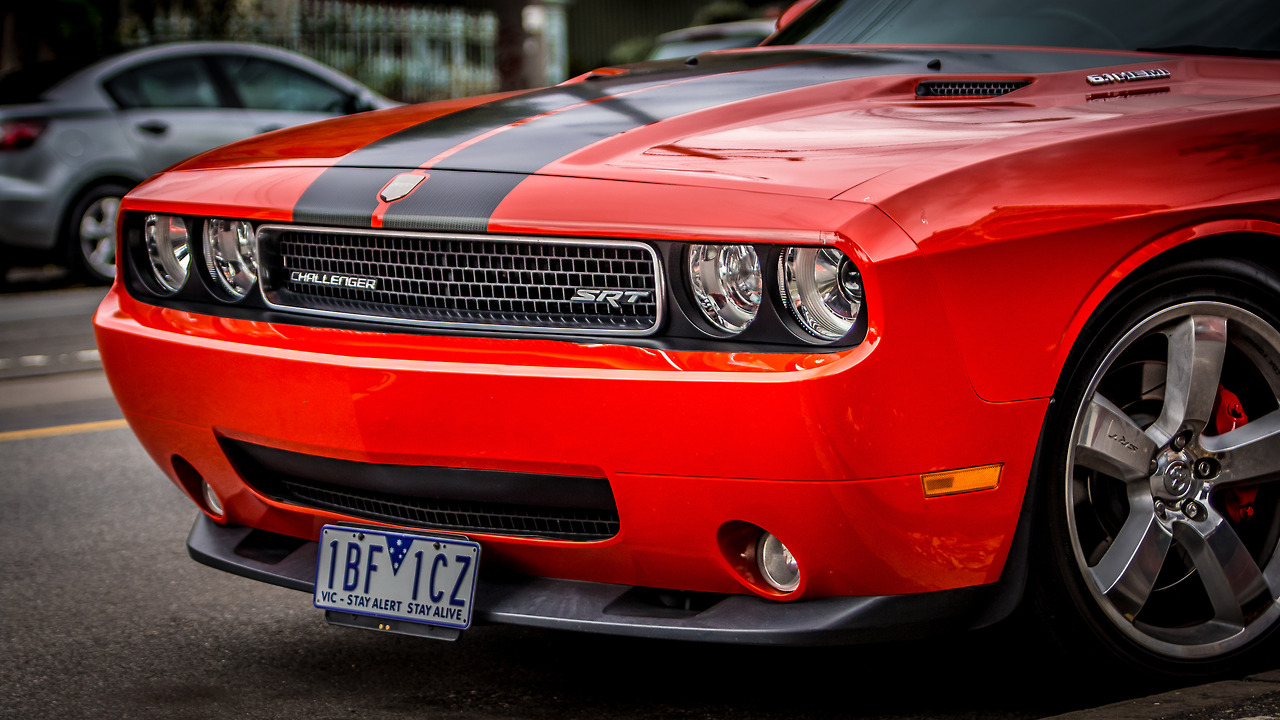 dodge-challenger-pictures-2