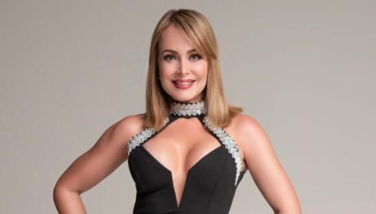 Gabriela Spanic 15