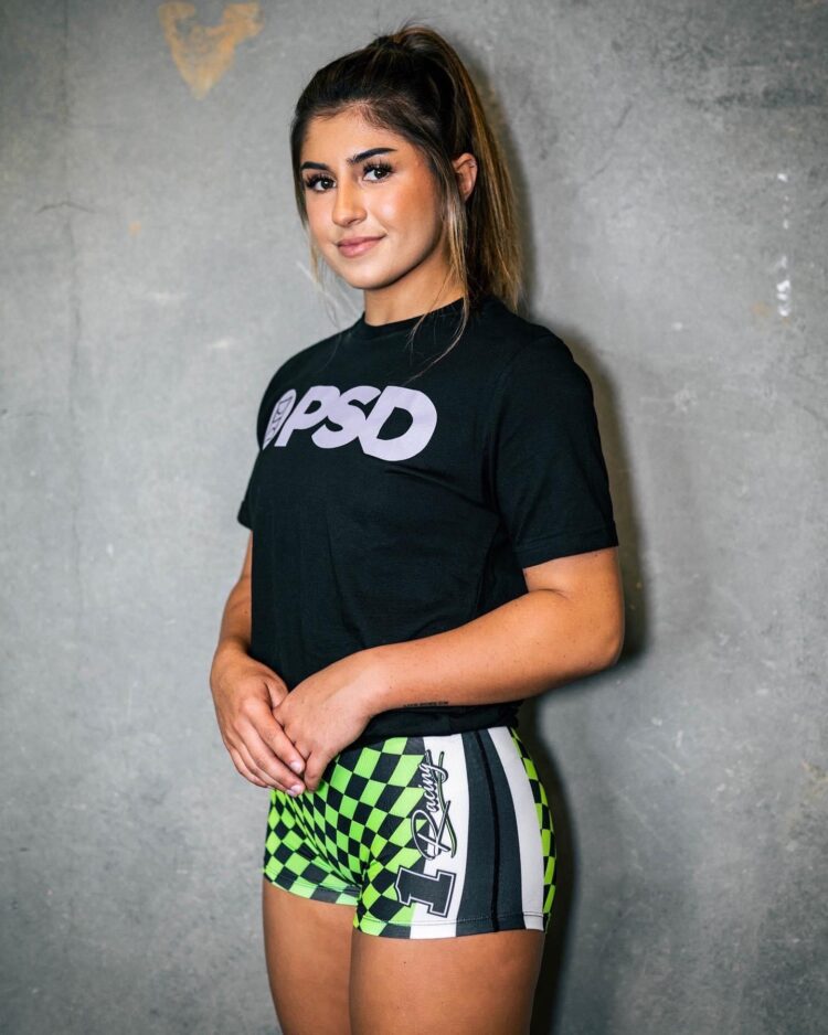 Hailie Deegan 18