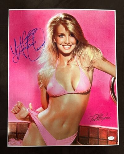 Heather Thomas 8