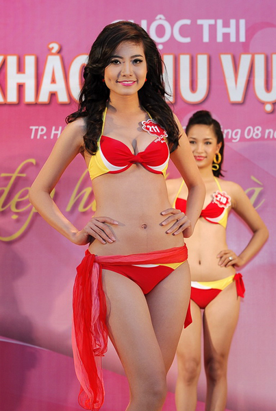 Hong Chau 8