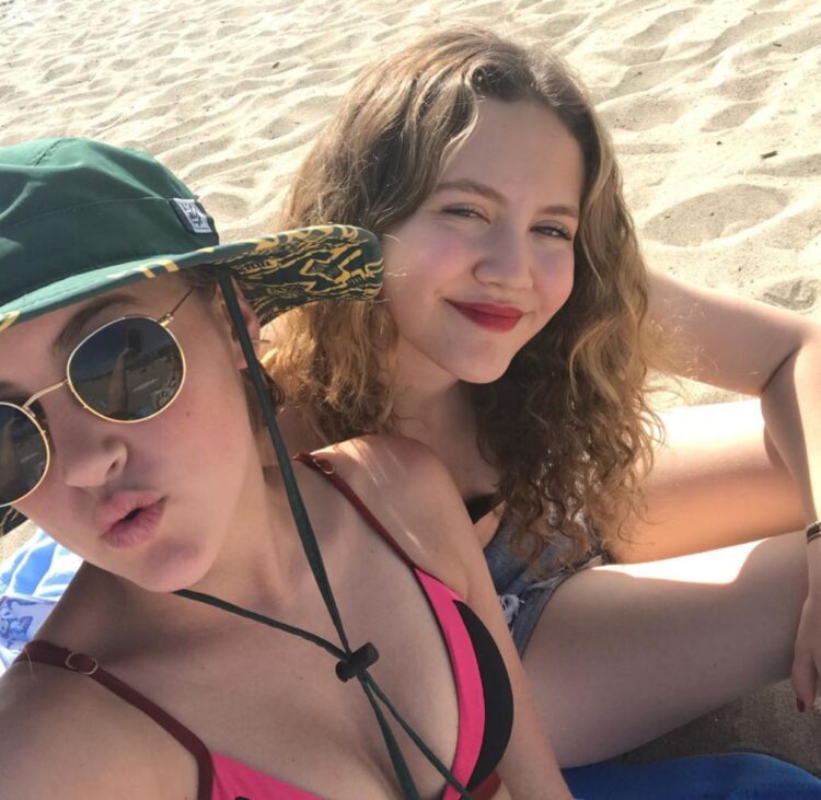 Iris Apatow 2