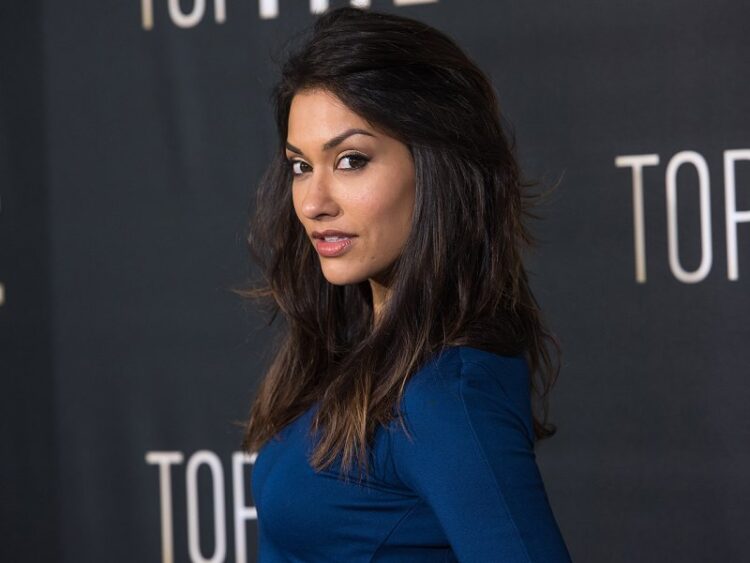 Janina Gavankar 7