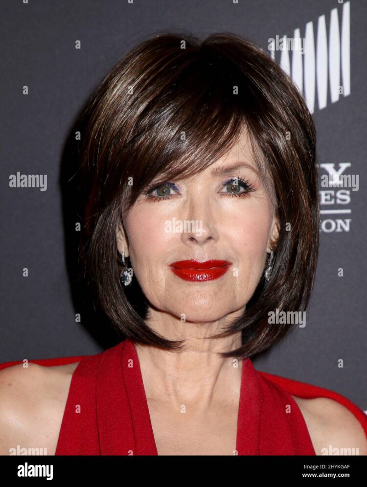 Janine Turner 7