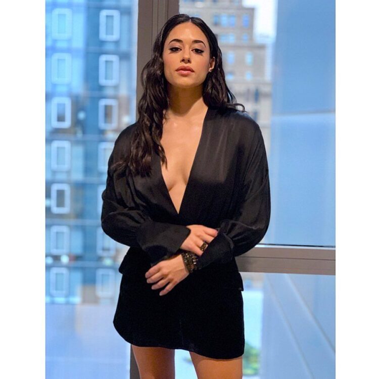 Jeanine Mason 9