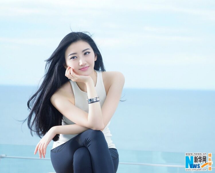 Jing Tian 4