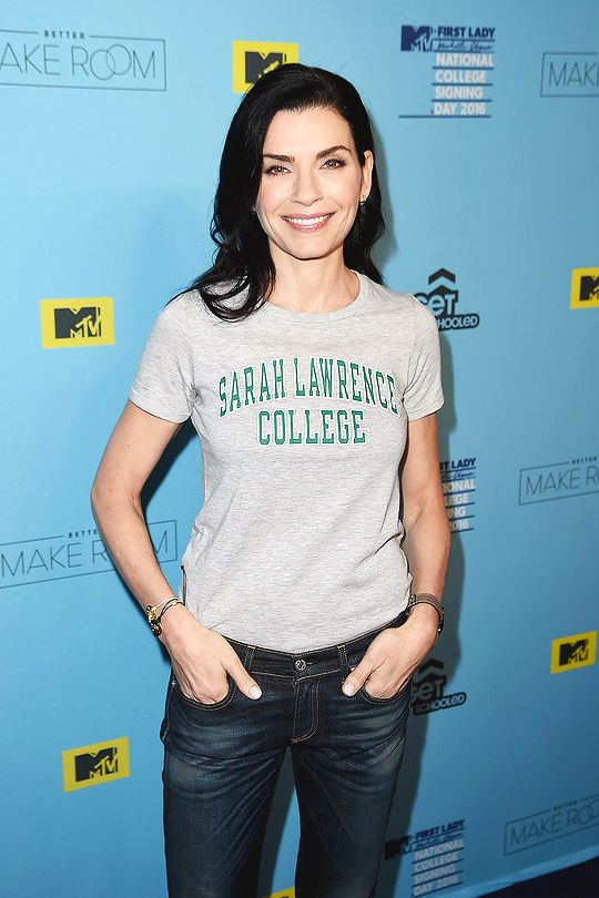 Julianna Margulies 7