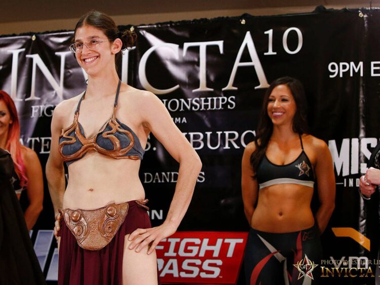 Roxanne Modafferi 8