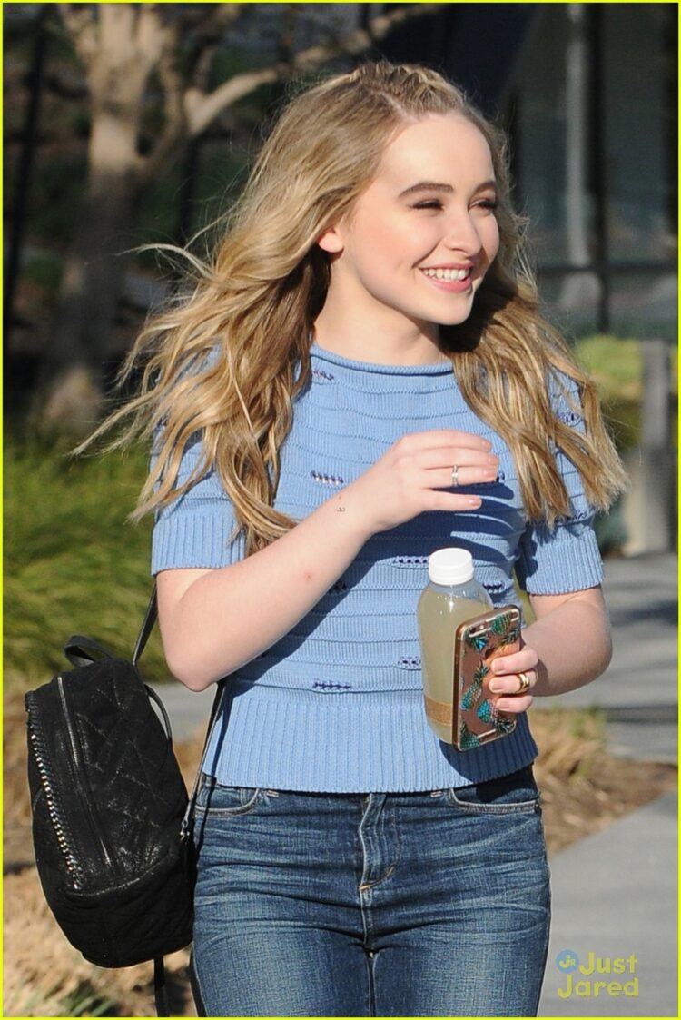 Sabrina Carpenter 20