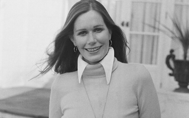 Sally Kellerman 16