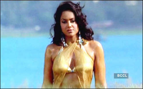 Sameera Reddy 12