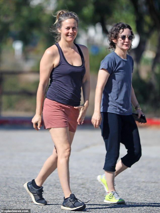 Sara Gilbert 2