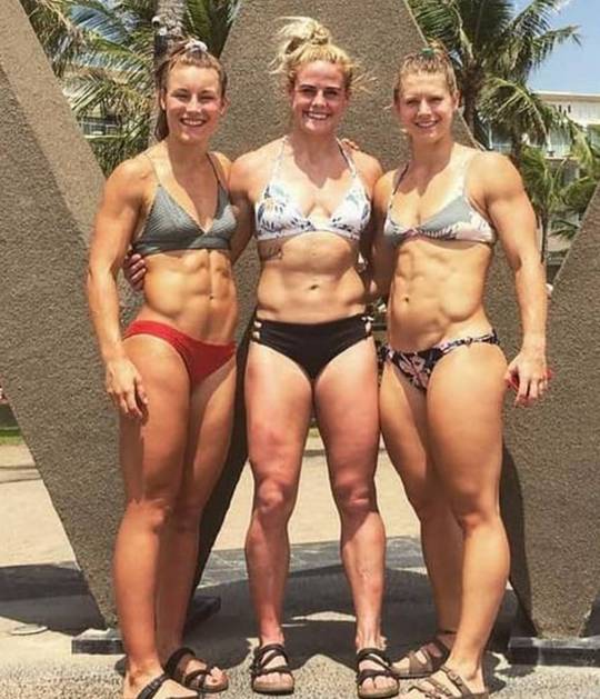 Sara Sigmundsdottir 16