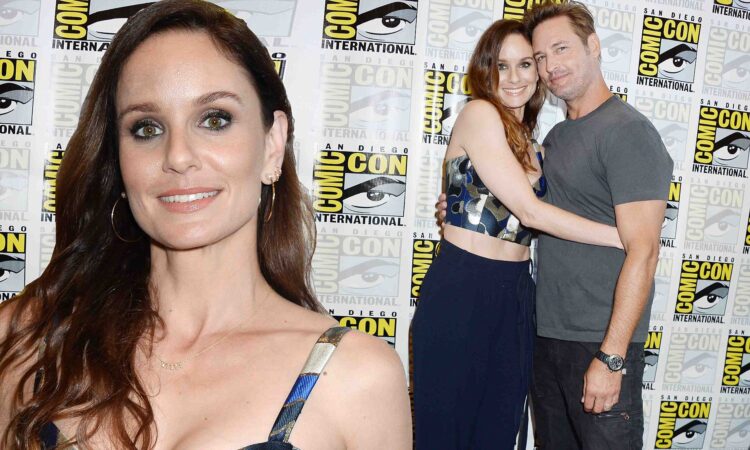 Sarah Callies 8