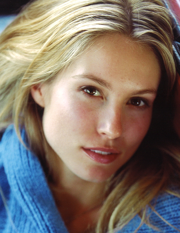 Sarah Carter 18