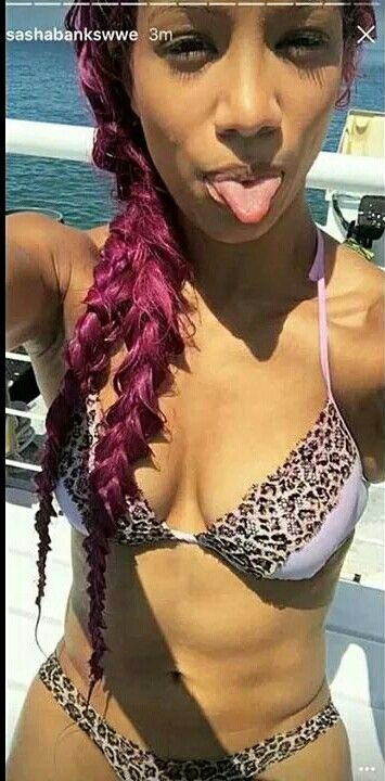 Sasha Banks 3