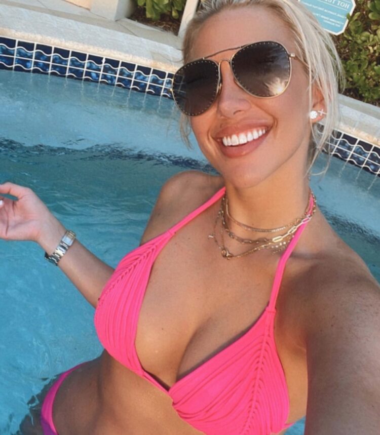 Savannah Chrisley 4