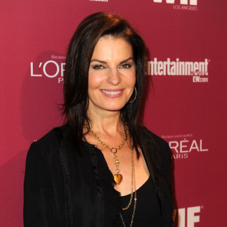 Sela Ward 14