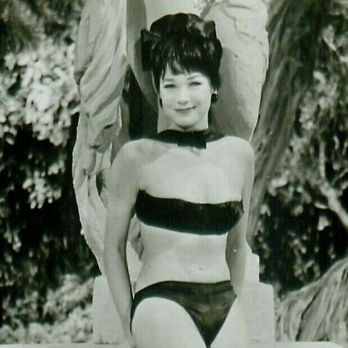 Shirley MacLaine 1