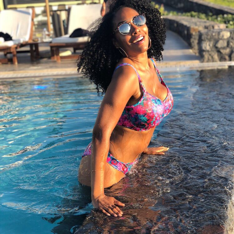 Simone Missick 3