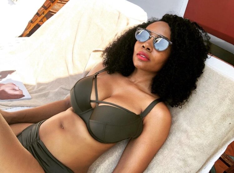 Simone Missick 5