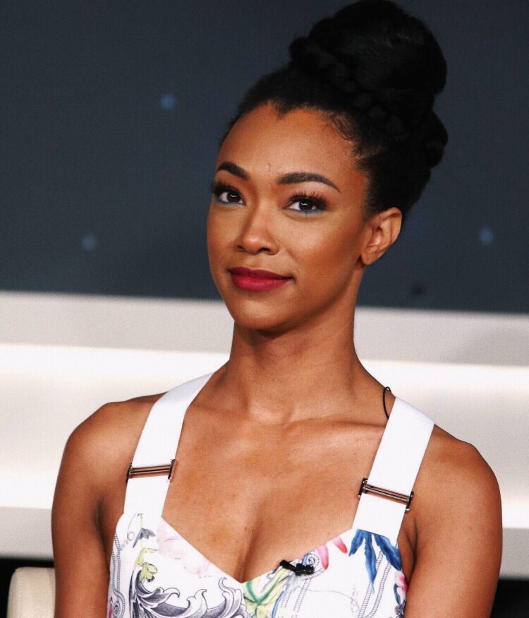 Sonequa Martin Green 9