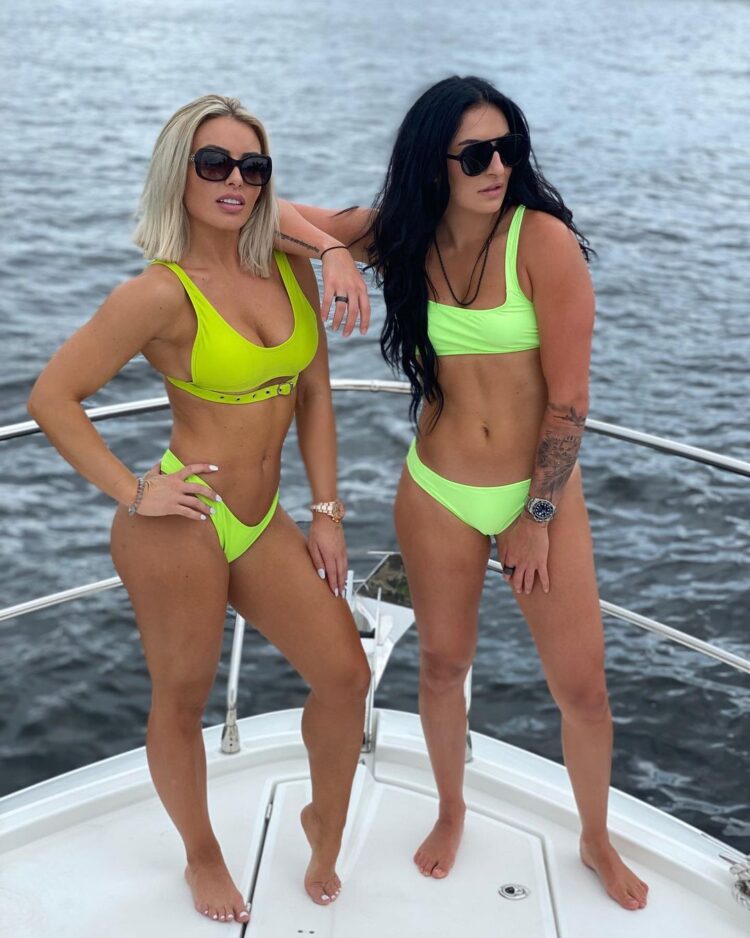 Sonya Deville 1