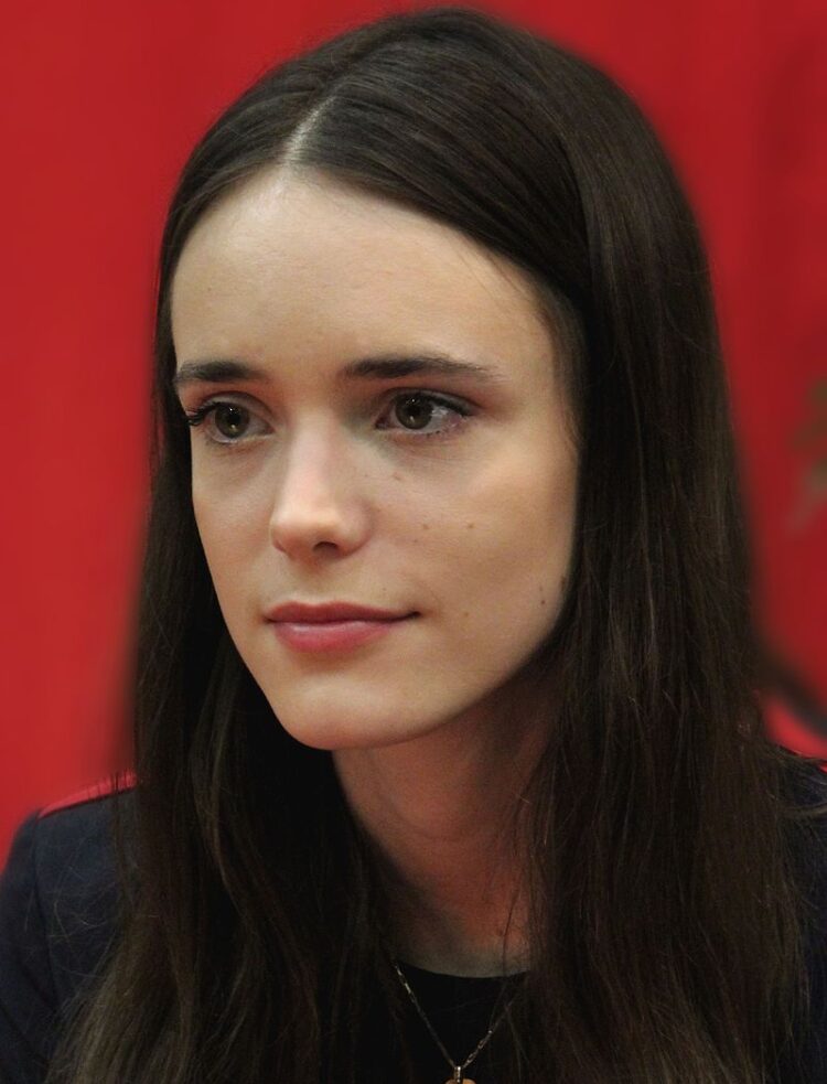 Stacy Martin 4