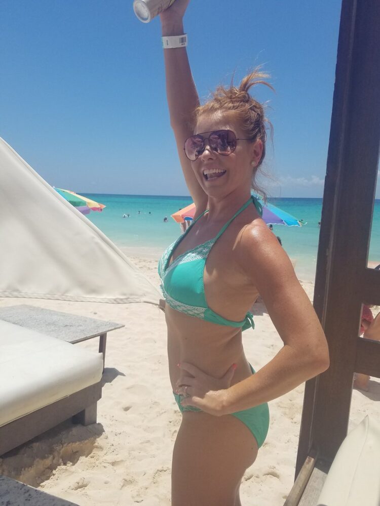 Stephanie Hollman 5