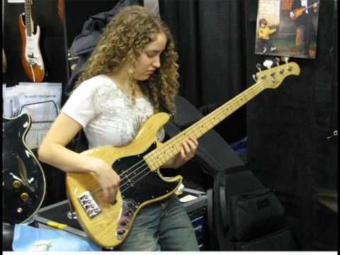 Tal Wilkenfeld 2