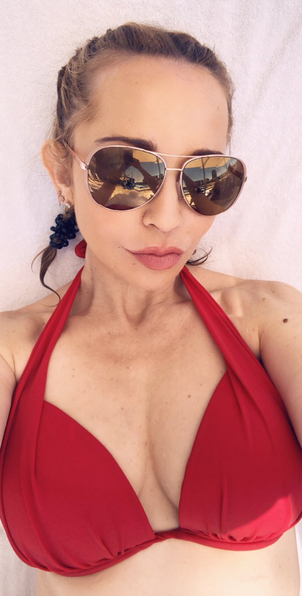 Tara Strong 1