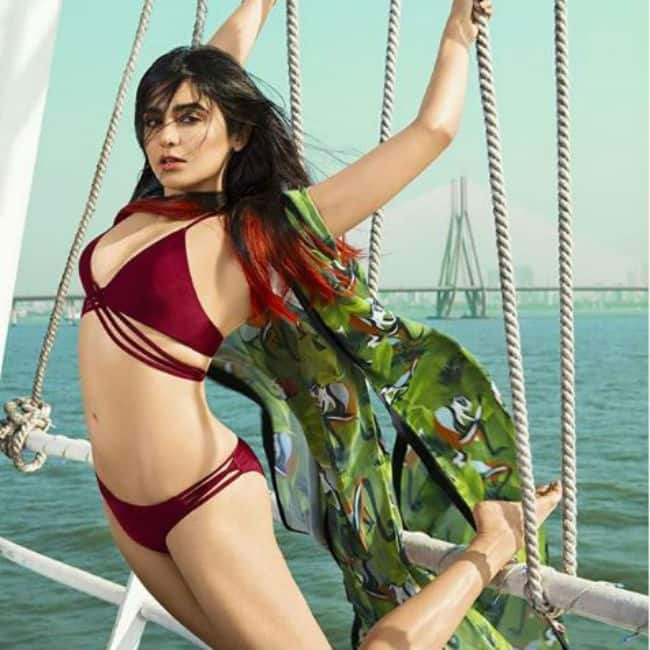 Adah Sharma 1