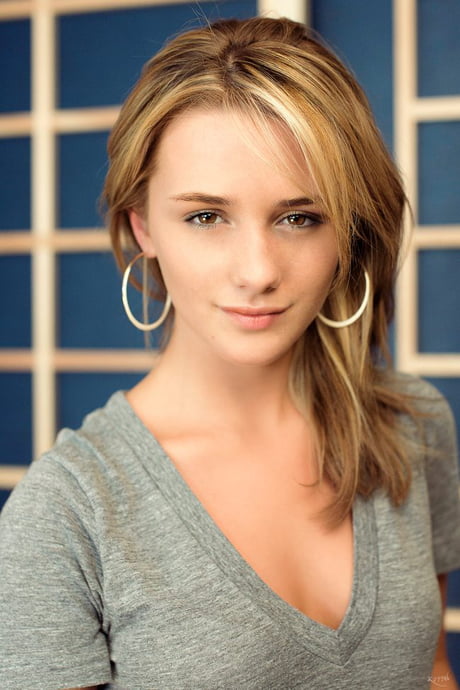 Addison Timlin 8