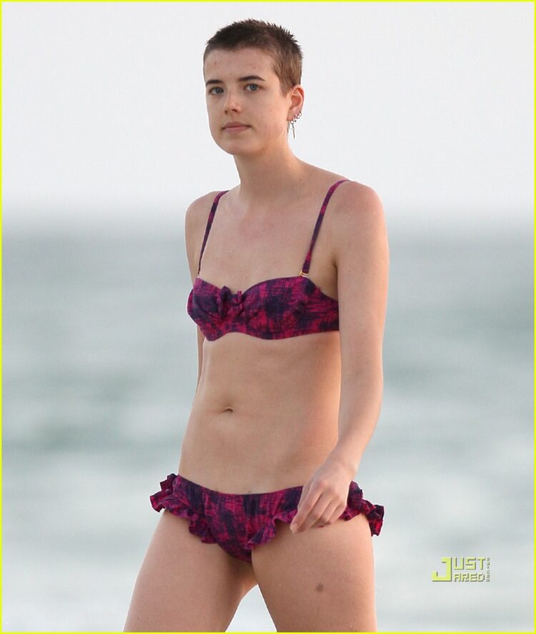 Agyness Deyn 2