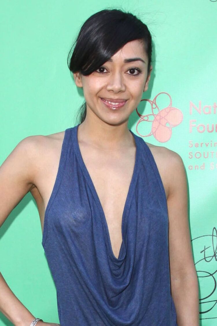 Aimee Garcia 8