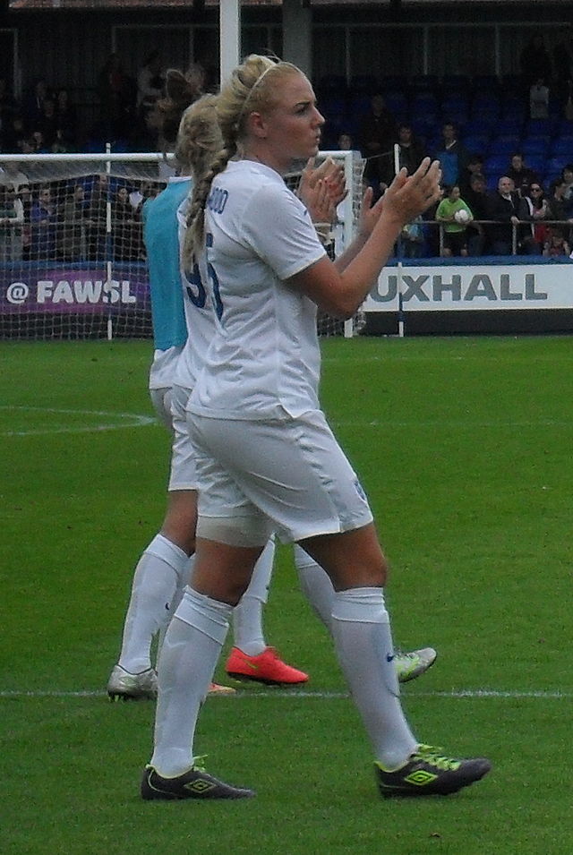 Alex Greenwood 9