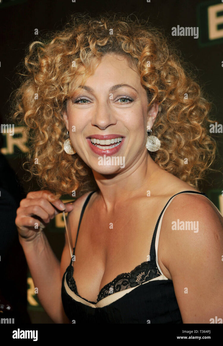 Alex Kingston 9