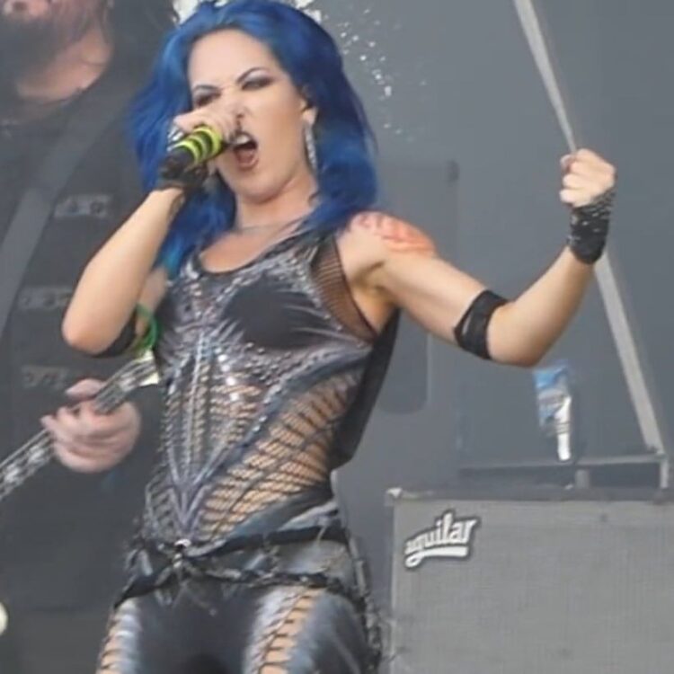 Alissa White Gluz 5