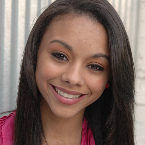 Alix Lapri 5