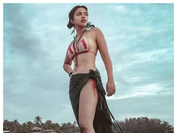 Amala Paul 4