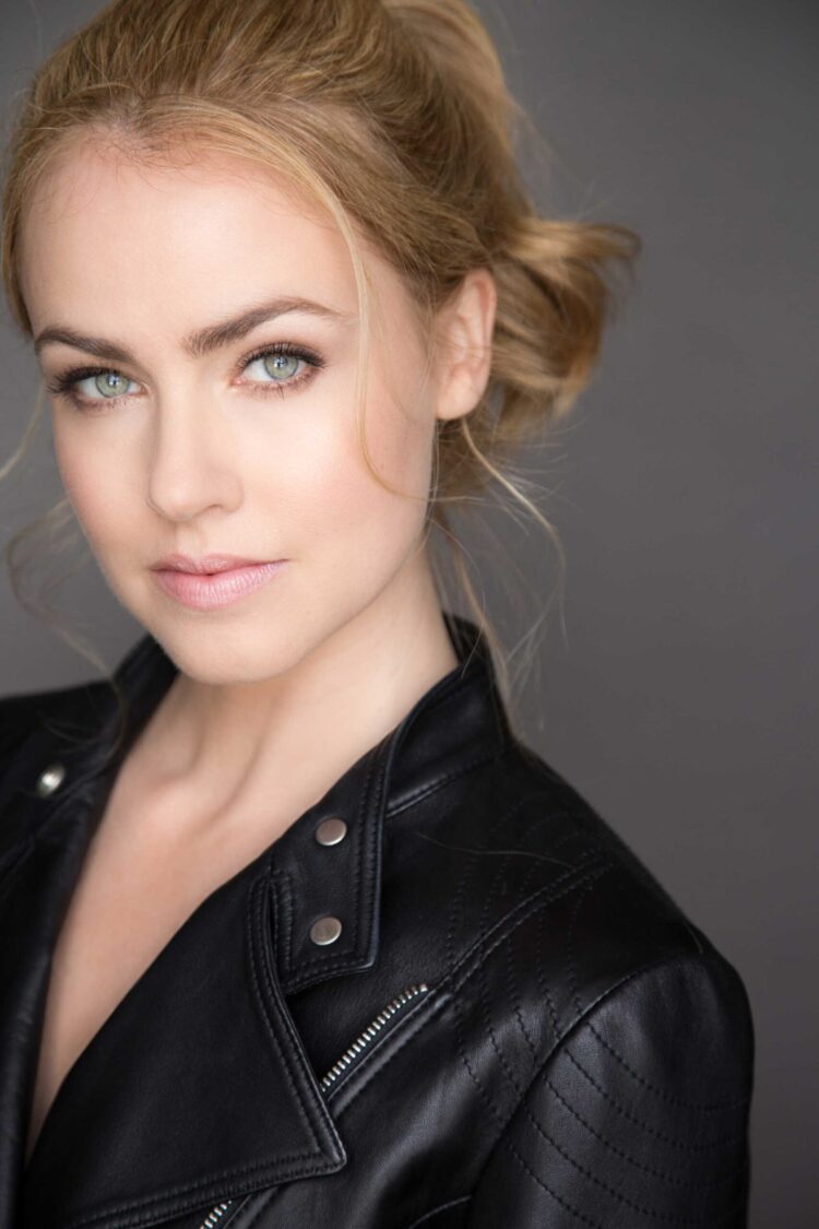 Amanda Schull 8 scaled