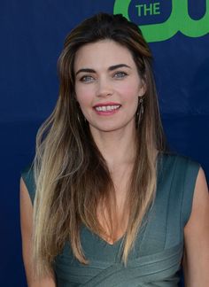 Amelia Heinle 6