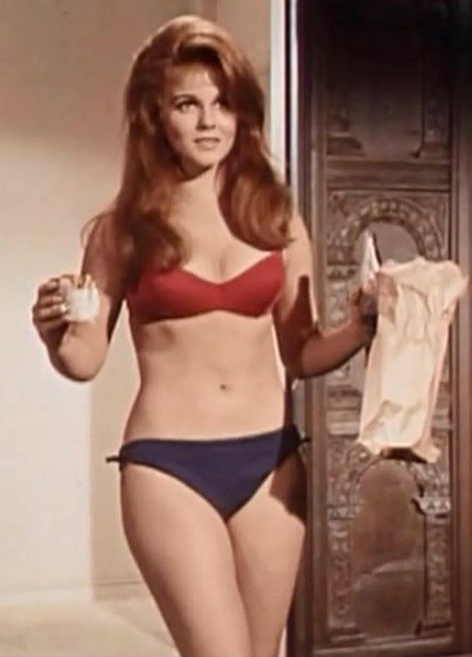 Ann Margret 4