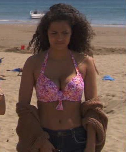 Anna Shaffer 4