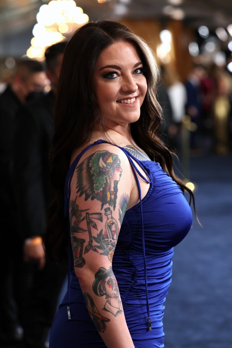 Ashley McBryde 6