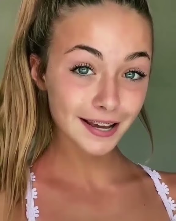 Ava Majury 4