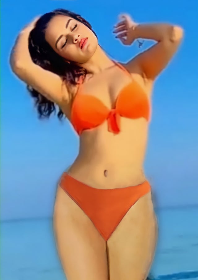 Avneet Kaur 9