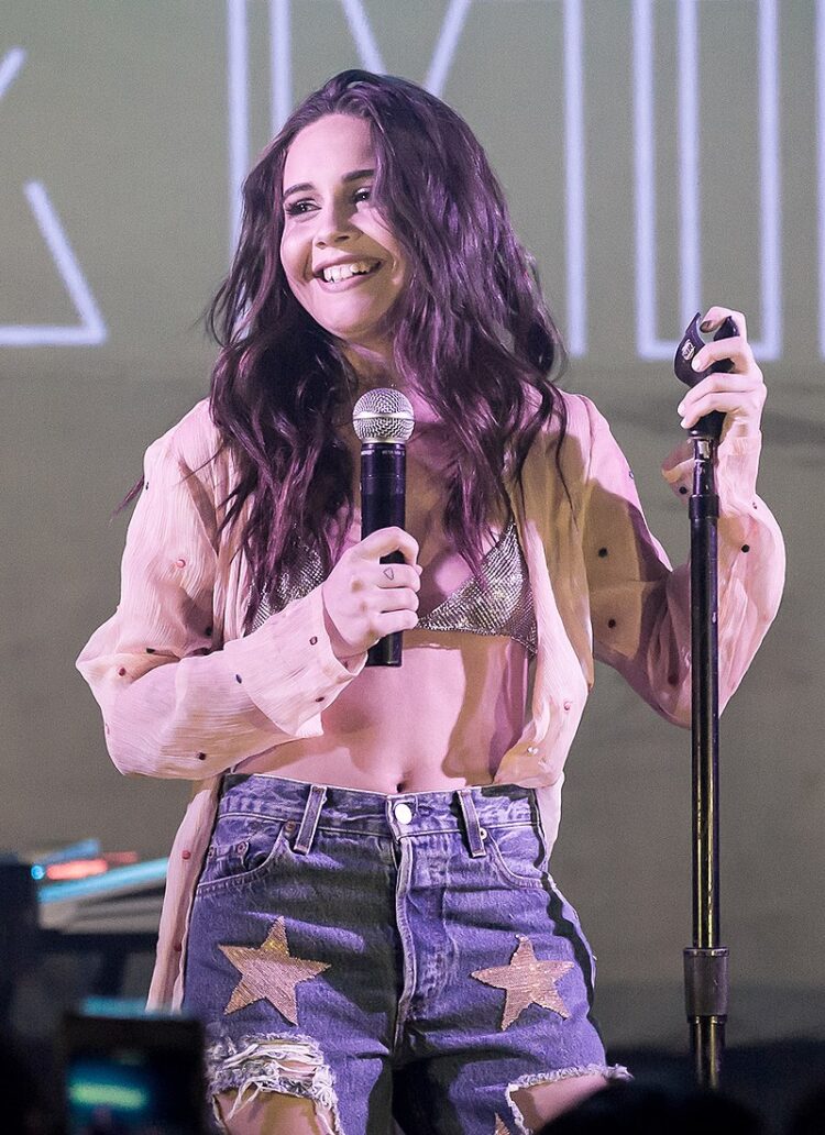 Bea Miller 7